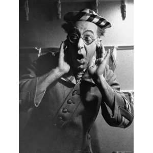  Comedian Ed Wynn Horrified at the Idea of Killing Worms in 