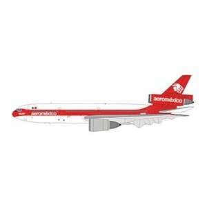   200 Aeromexico Jose Maria Morelos Model Airplane 