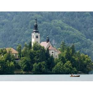 Lake Bled and St. Marys Church of the Assumption, Slovenia, Europe 