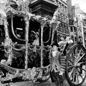  Queen Elizabeth I1 and Prince Philip June 1977 on Their 
