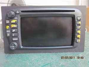 03 04 GMC Yukon CD Player Radio w/Navigation OEM LKQ  