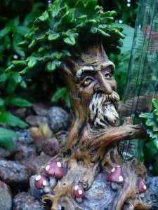 ENCHANTED FOREST RAIN GAUGE MR. WILLOW TREE NEW 6 IN. GARDEN DECOR 