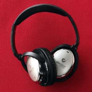  TravelSmith Active Noise Canceling Headphones Electronics